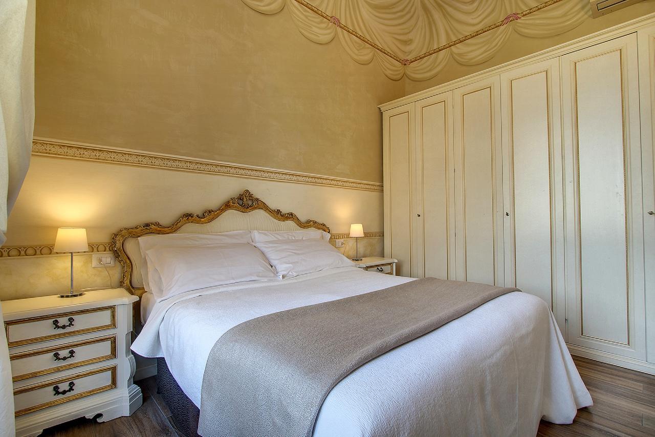 Lungarno Elegance Apartment Florence Ngoại thất bức ảnh